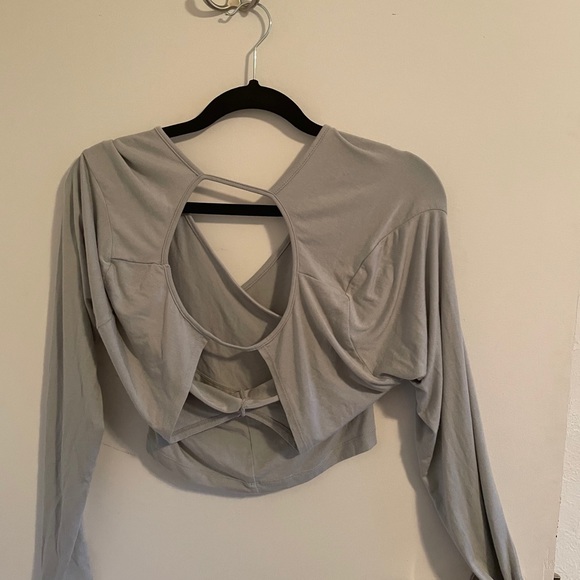 Fab fit cropped top - Picture 1 of 2